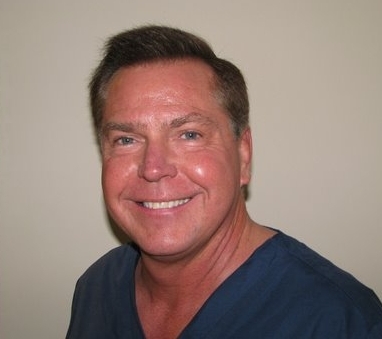 Dr. Bruce Thomas