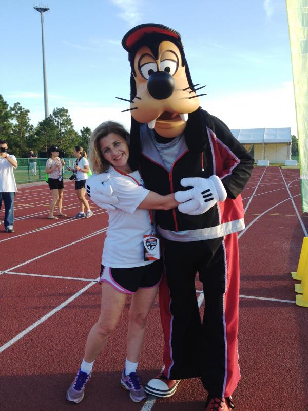 Gretchen Rose with Goofy at Disney World